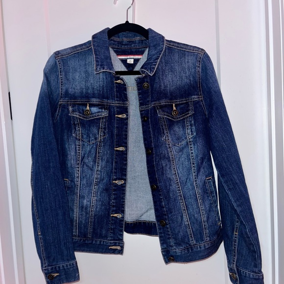 Vintage Tommy Hilfiger jean jacket - Picture 2 of 4